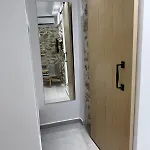 Vaporia Stone House Seaview Apartament *