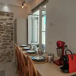 Apartament Vaporia Stone House Seaview