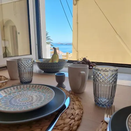 Appartamento Vaporia Stone House Seaview