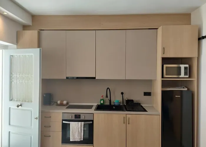 Vaporia Stone House Seaview * Ermoupoli