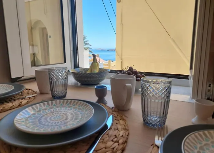 Apartment Vaporia Stone House Seaview