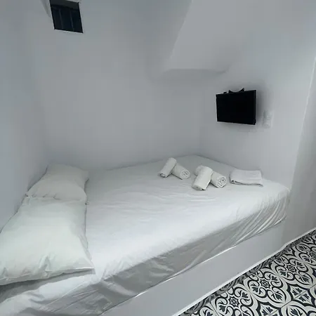 Vaporia Stone House Seaview Apartamento *